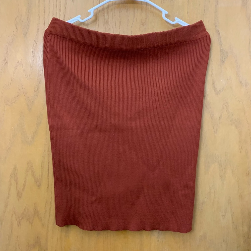 Journee Ribbed Skirt Set -Rust - Picture 4 of 5